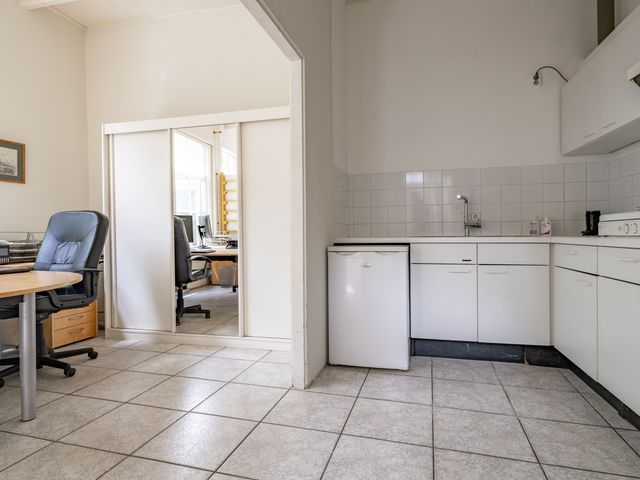 Uiterstegracht 182, Leiden