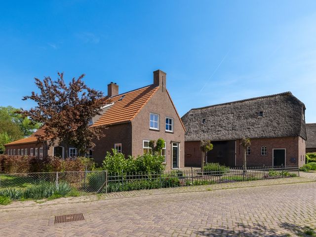 Oude Schoolstraat 8, Hedikhuizen
