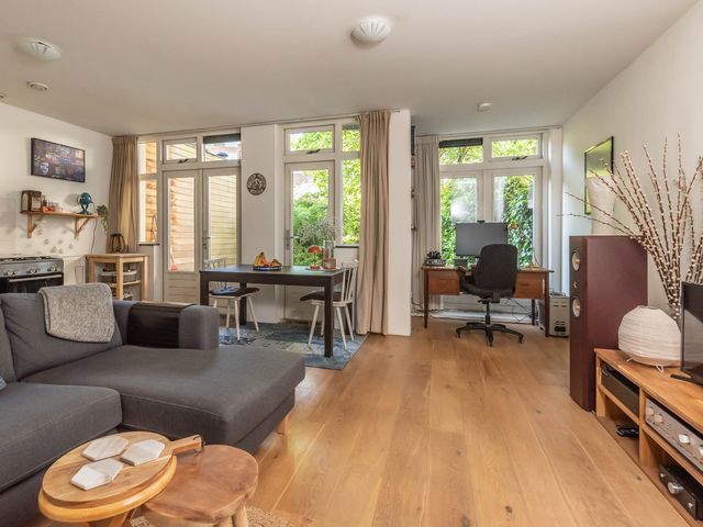 Bataviastraat 79A, Amsterdam