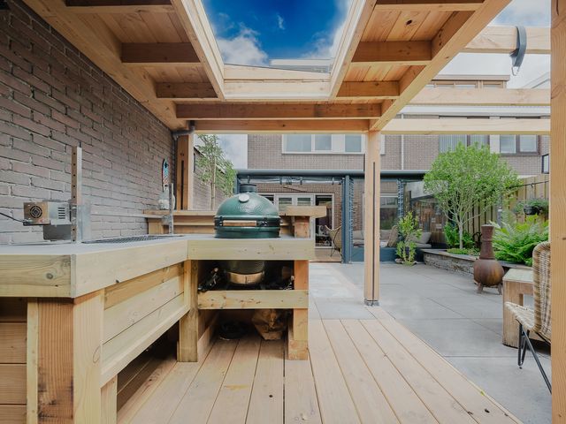 Elzenstraat 20, Spijkenisse