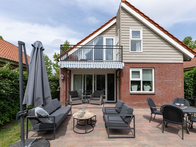 Aderweg 8R15, Roelofarendsveen