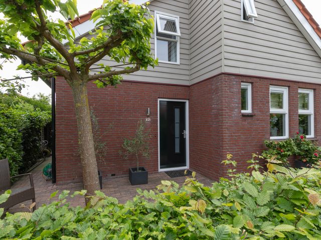 Aderweg 8R15, Roelofarendsveen