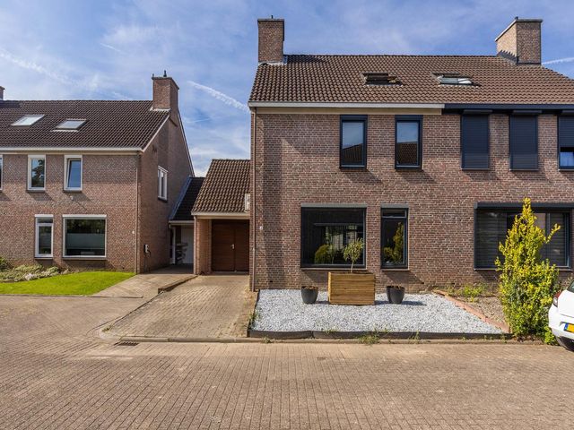Van Lintrehof 6, Sittard