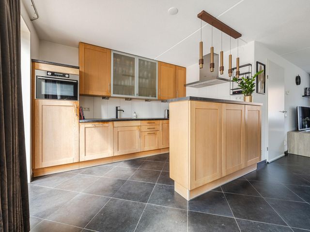 Pijnboomstraat 12, Terneuzen