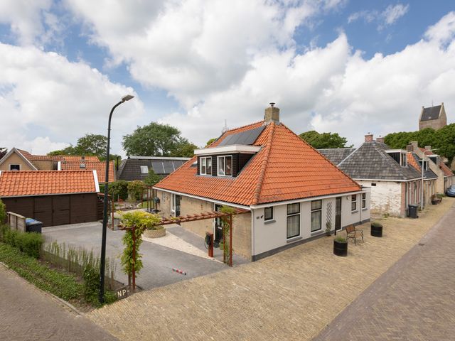 Kleine Buren 24, Pingjum