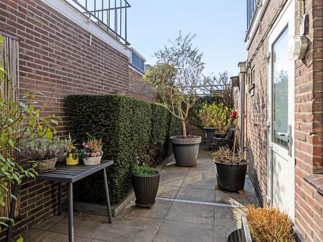 Spoordijk 38, Tilburg