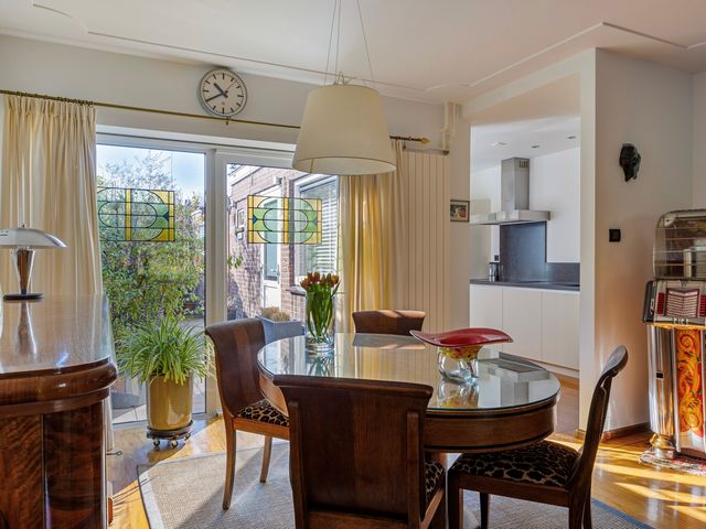 Spoordijk 38, Tilburg