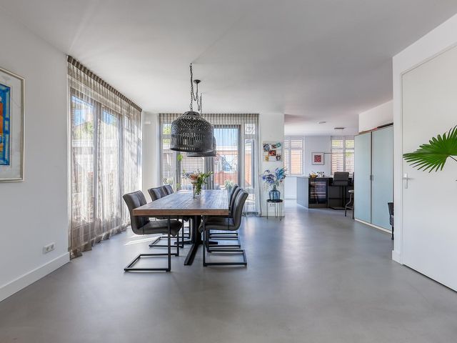 Oosteinde 79A, 's-Gravenhage