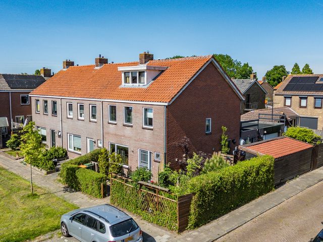 Bloemstraat 7, Ossenzijl