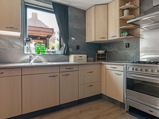 Bloemstraat 7, Ossenzijl
