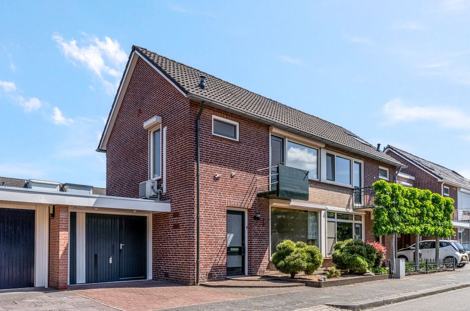 Johan van Kleefstraat 9