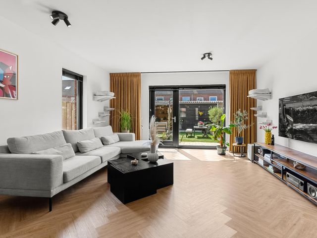 Brancusistraat 22, Almere