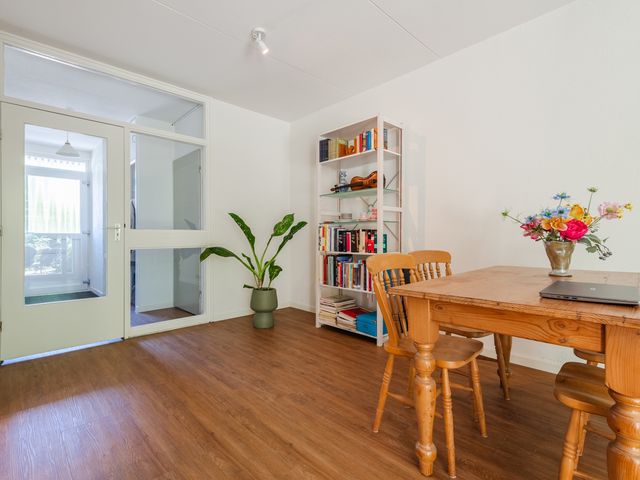 Van den Berghlaan 479, Hoofddorp