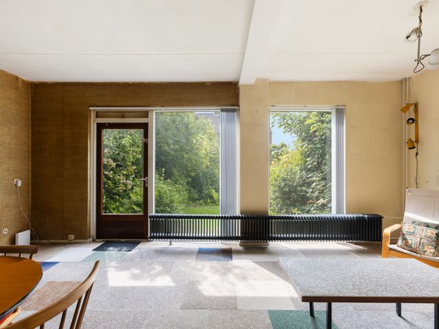 Domela Nieuwenhuisstraat 14, Papendrecht