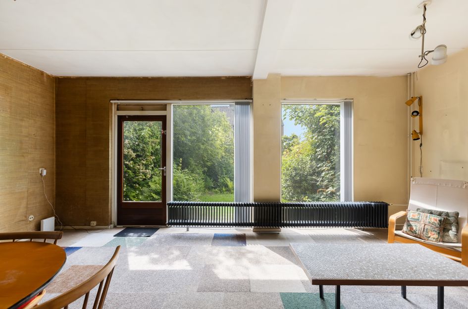Domela Nieuwenhuisstraat 14