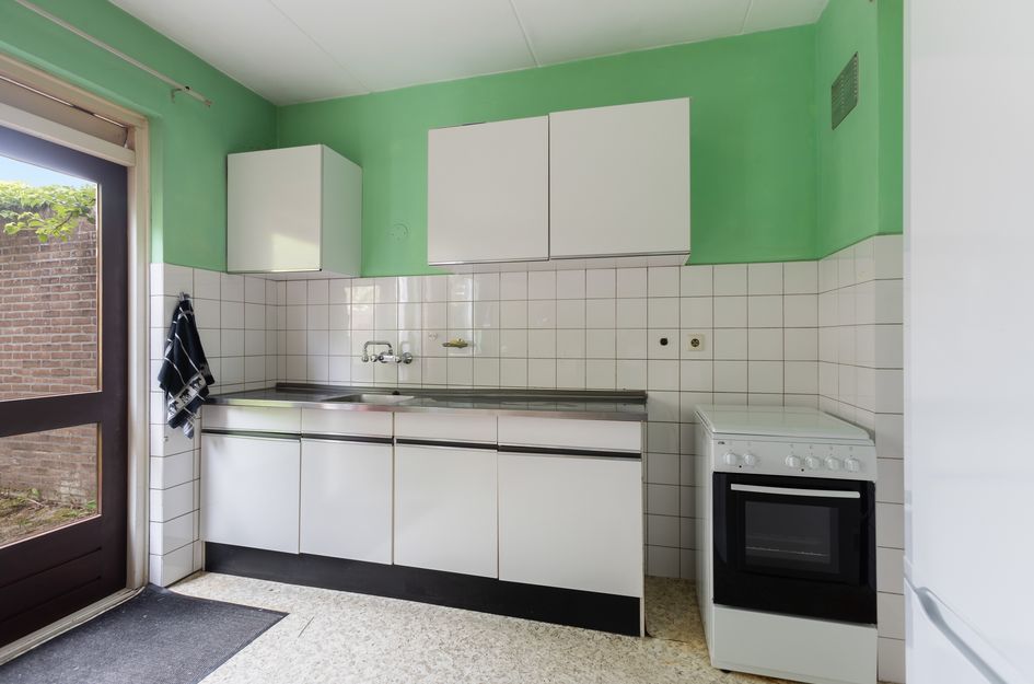 Domela Nieuwenhuisstraat 14