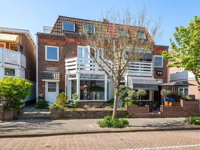 Secretaris Bosmanstraat 25, Zandvoort