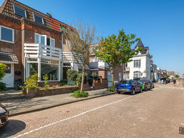 Secretaris Bosmanstraat 25, Zandvoort