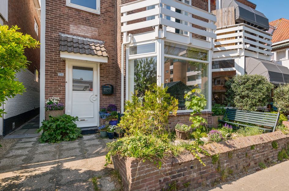 Secretaris Bosmanstraat 25