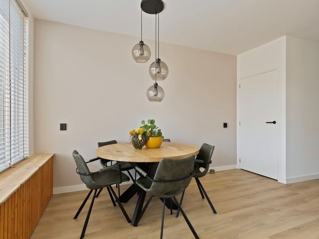 Vlierstraat 24, Steenbergen