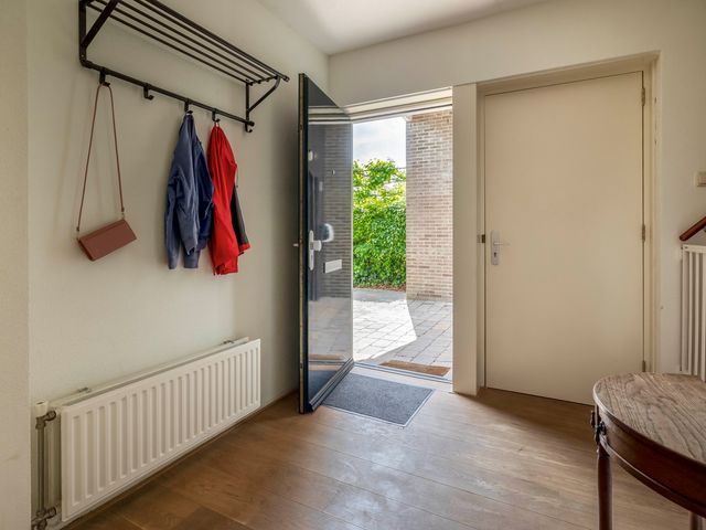 Tjariet 41, Groningen