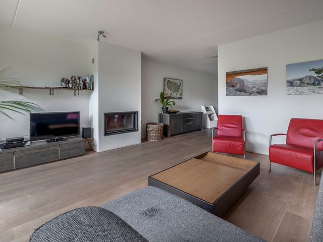 Tjariet 41, Groningen