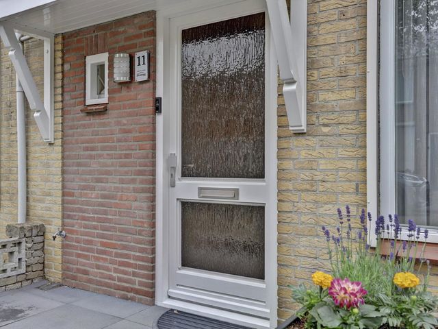 Madeliefstraat 11, Waalwijk