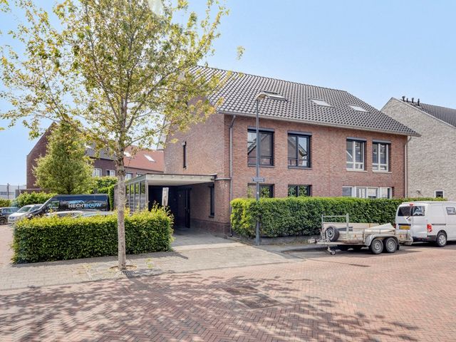 Bunschoter Veenkamp 20, Bunschoten-Spakenburg