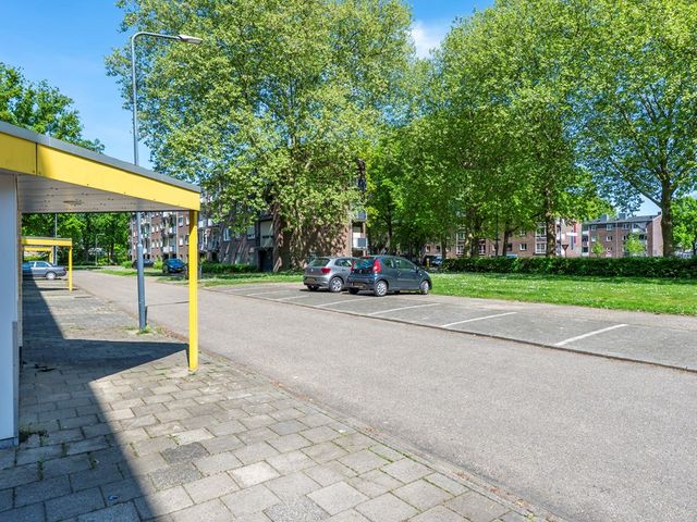Dr. Nolenslaan 80I, Sittard