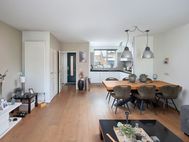 Zuwe 3, Bodegraven
