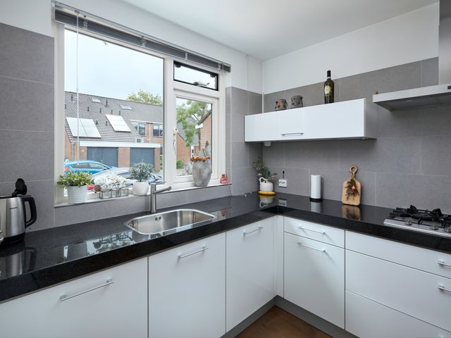 Zuwe 3, Bodegraven