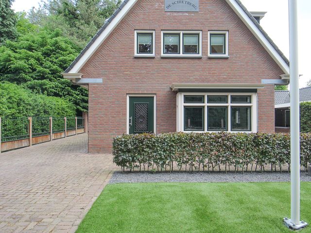 De Bleek 9, Liempde