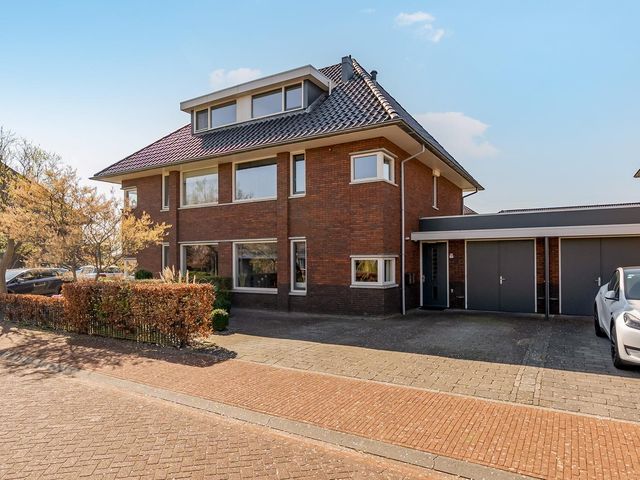 Galjoen 06 35, Lelystad
