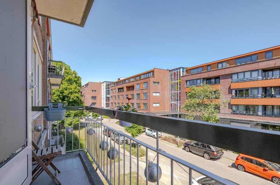 Immanuel Kantstraat 25
