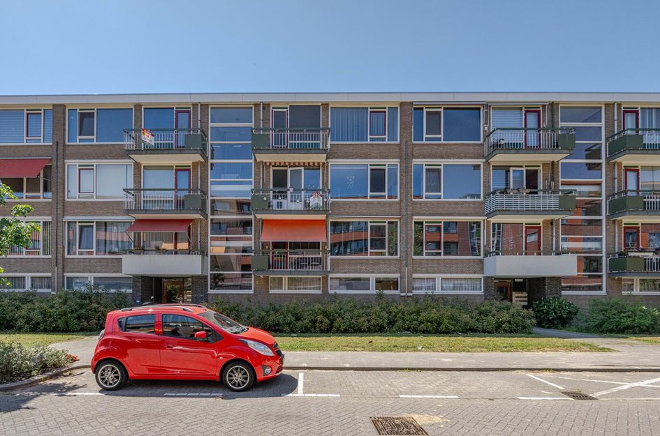 Immanuel Kantstraat 25