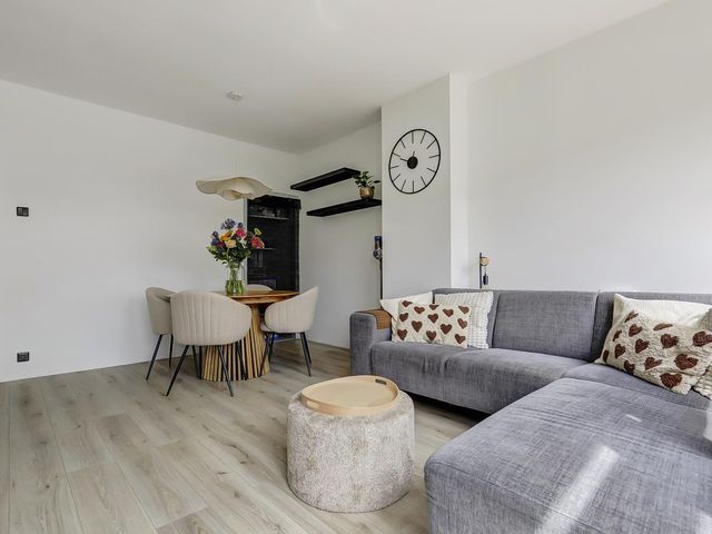Henegouwsestraat 32, Ridderkerk