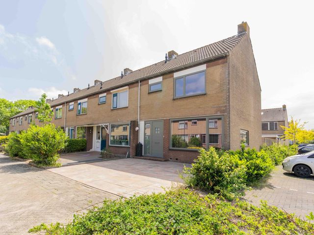 Deurloostraat 2, Zierikzee