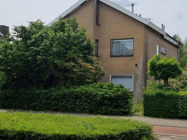 Burgemeester De Zeeuwstraat 27, Ridderkerk