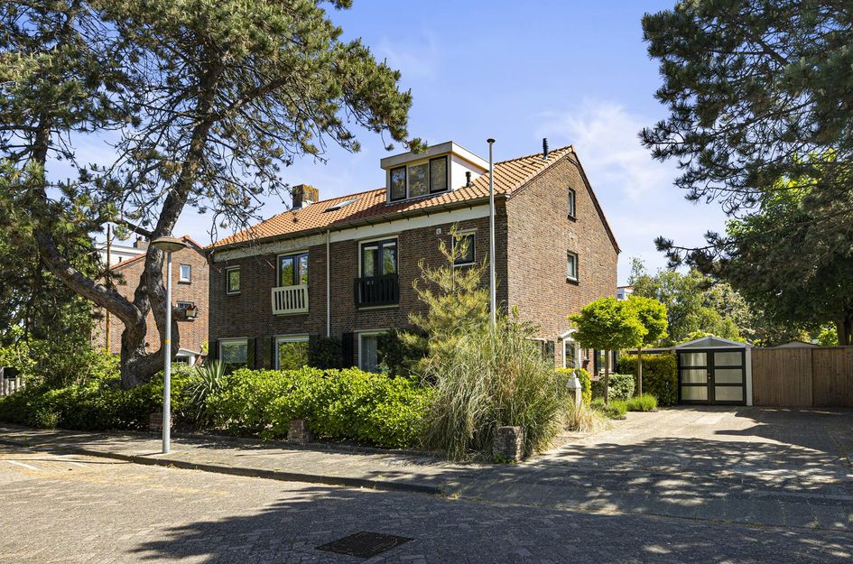 Hagedoornstraat 49