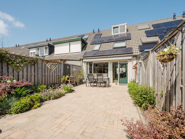 Maria Doorman-Kielstrastraat 17, Spijkenisse