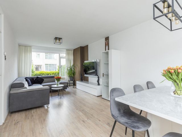 Cort van der Lindenstraat 14, Dordrecht