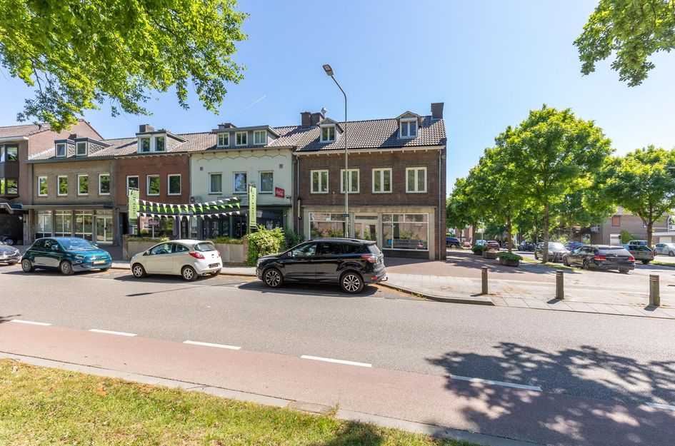 Van Veldekelaan 1A