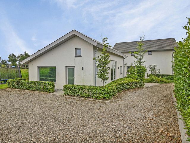 van Heemstraweg 14a, Weurt