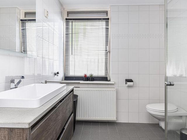 Uithof 112, Schoonebeek