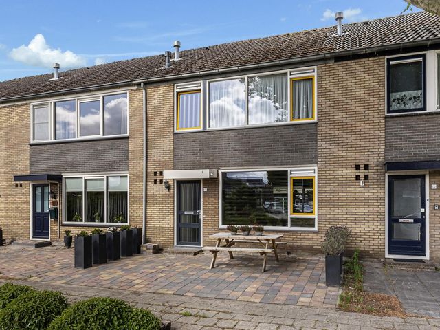 Uithof 112, Schoonebeek
