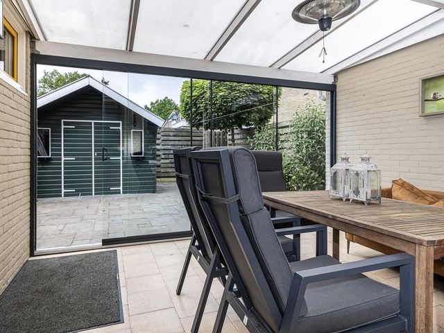 Uithof 112, Schoonebeek