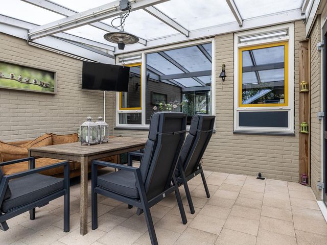 Uithof 112, Schoonebeek