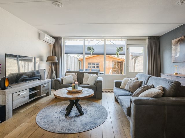 Broekerheide 32, Almelo