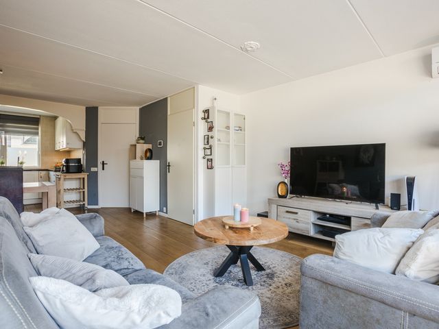 Broekerheide 32, Almelo