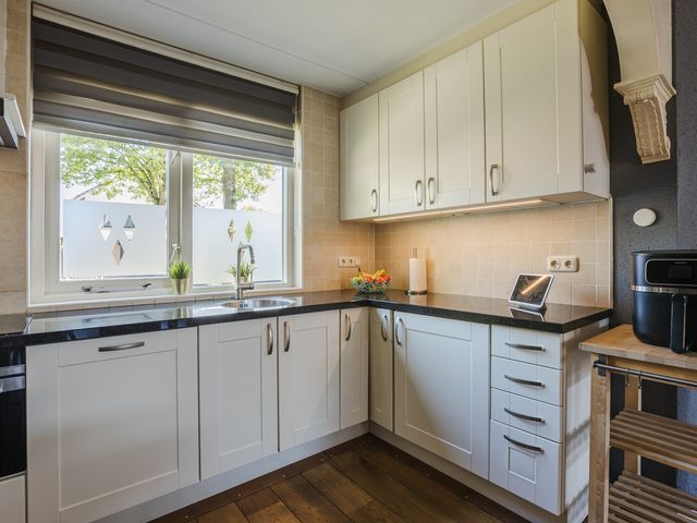 Broekerheide 32, Almelo